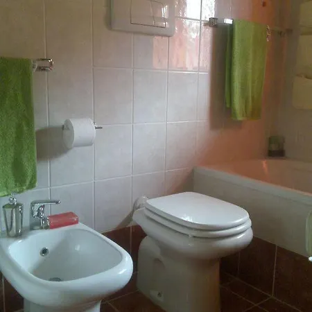 Gittana Sleeps 6 Pool