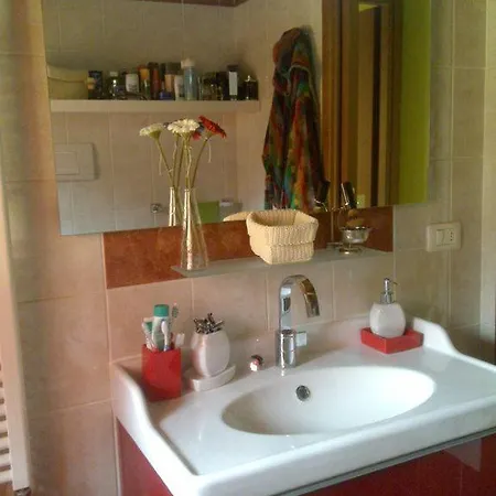 Gittana Sleeps 6 Pool Vakantiehuis Perledo